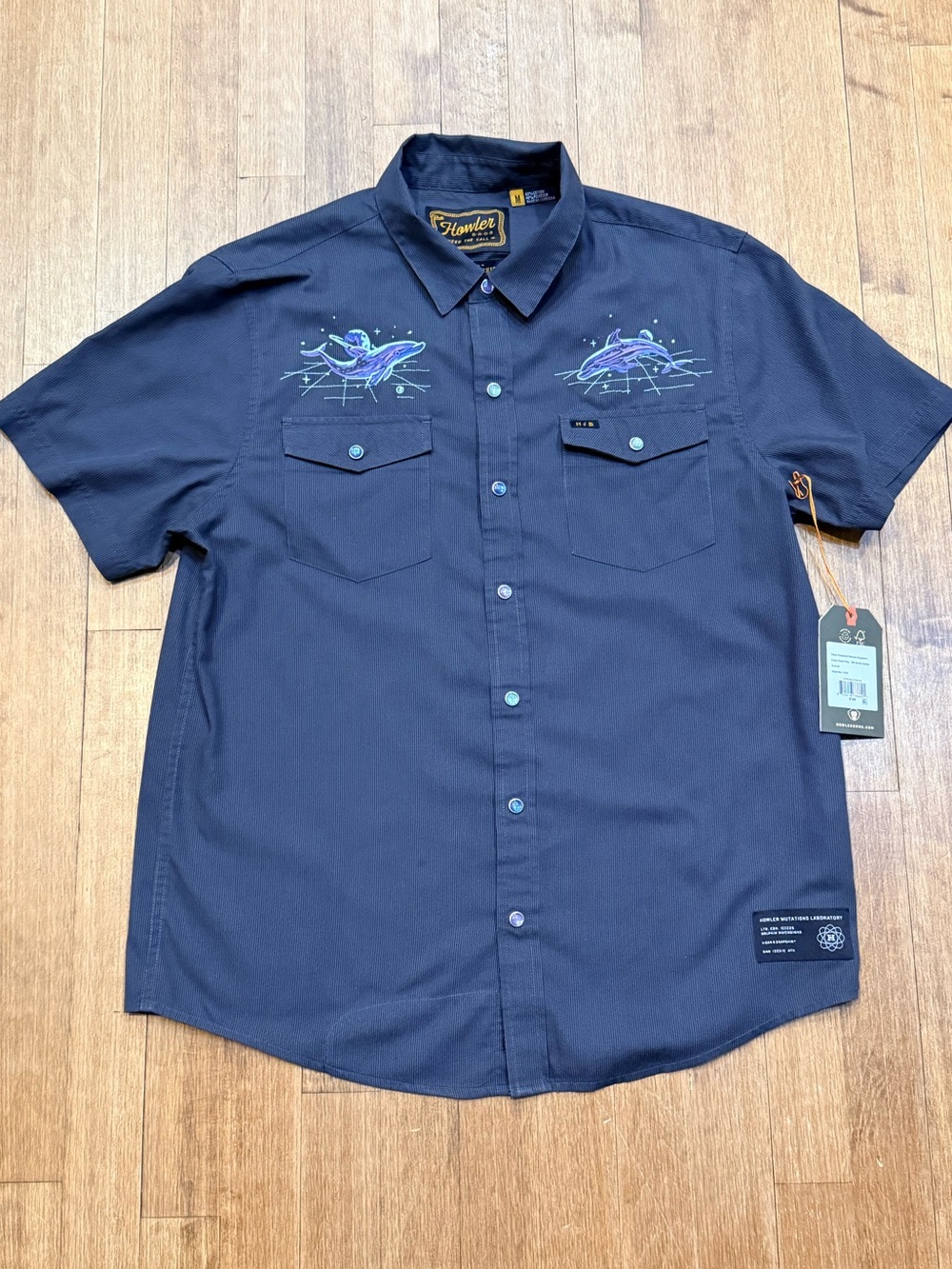 Howler Brothers - 90’s Dolphin Dimensions Mutations - size MEDIUM - NWT